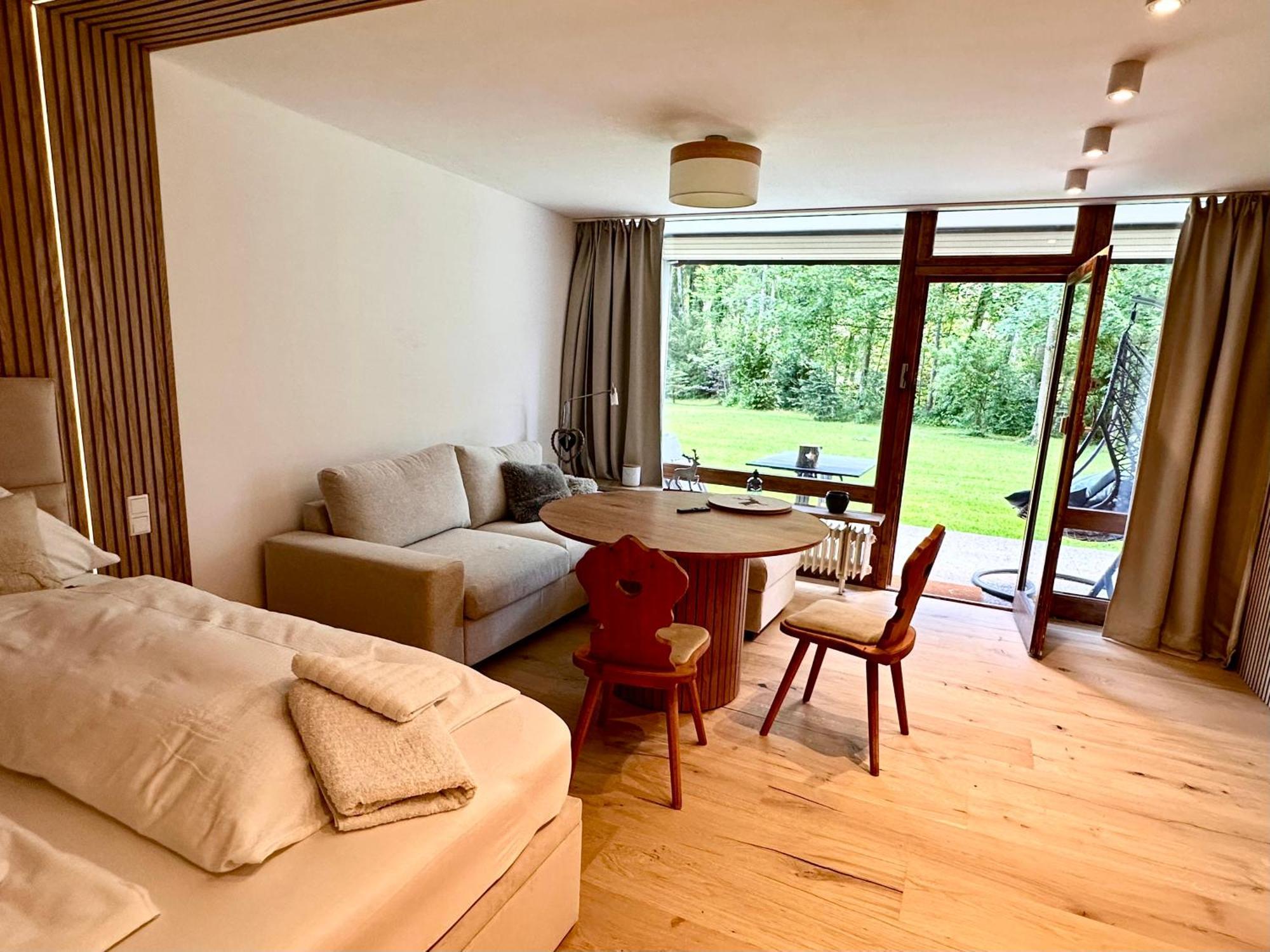 Studio Mit Indoor Pool Und Garten 洛弗附近圣马丁 外观 照片